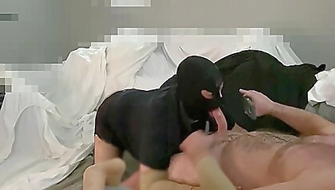 Sexy blonde gets a massage from the watersportsd and fuck