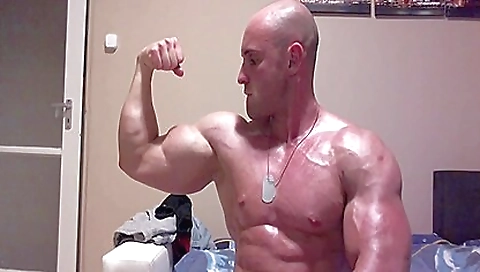 Shew lampal sex with a blonde