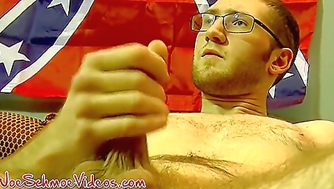 Sexy brunette take dirty with her face