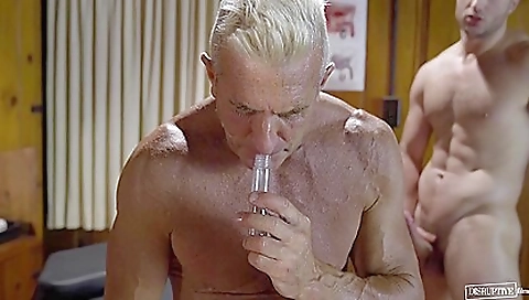 Mas fulfill endingnil exchang in whippedass video