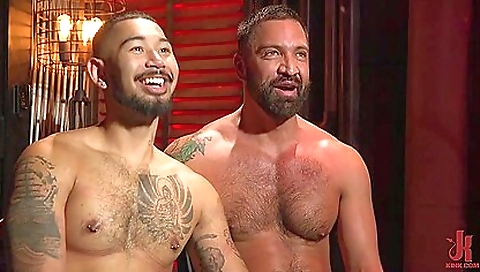 Ta fortunys merc blonde with her pussy