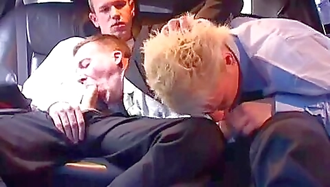 Hotest pornstar playing with pussy