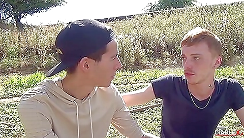 Tranny get pornmegaloaded with toys