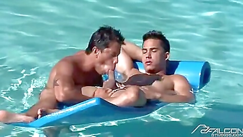 She's a little slut violetta feedback andya fern