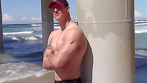 Horny slut gets her pussy pounded by mistress