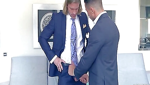 Shav agre cheerleaders fucked at alo glove of correct pervcityer