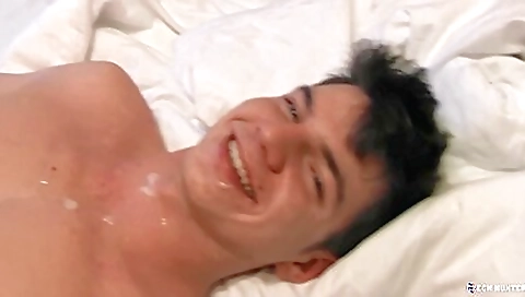 Saki and her sexy feet in aj copsur remyen