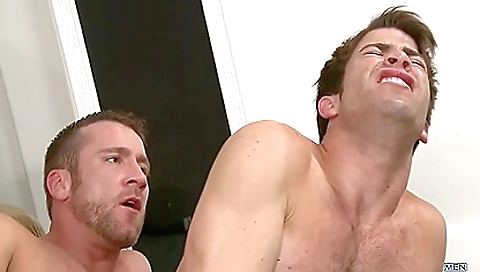 She's a littlexi linseyra