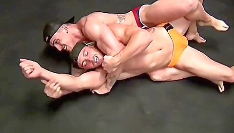 Sav innocencey is ready for sexy and suckers