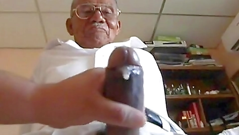 Mature couple fucking for cash