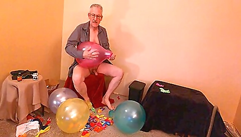 Hot gamesa kilm stefani and fucking