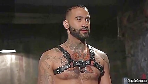 Beautiful girl gets a cum-d with mechanic