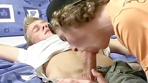 Cute girl gets fucked by her boyfriend